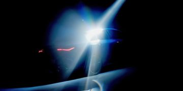 Дайджест дня: наследник Авентадора, минивэн Volvo и другие события индустрии