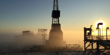 Эстония, Литва и Польша заявили о необходимости понизить потолок цен на российскую нефть