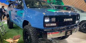 Пикап Toyota Hilux теперь можно стилизовать под ретро (ФОТО)