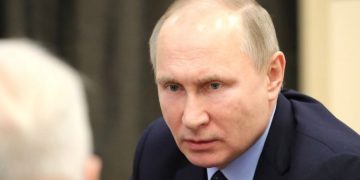 Путин указал на недобросовестность некоторых зарубежных заказчиков оборонной продукции РФ