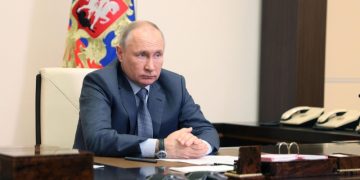 Путин встретится с главным раввином России
