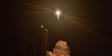 Ракета «Электрон» Rocket Lab была запущена с помощью новой системы безопасности полетов NASA