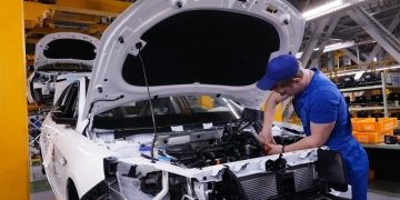 Стала известна примерная цена седана Kaiyi E5 от «Автотора»