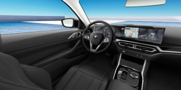 У BMW четвертой серии теперь новый интерьер