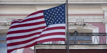Американский минфин объявил о санкциях против 22 физлиц и 83 юрлиц из России