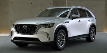 Дайджест дня: автомобиль года на конвейере, новый китайский Hummer и другие события индустрии