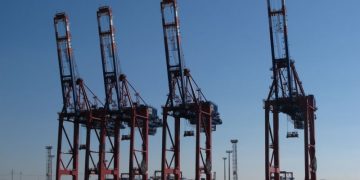 Юшков: мировой энергорынок может столкнуться с проблемами из-за санкций против российской нефти