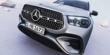 Mercedes-Benz GLE модернизировали: экстерьер стал сложнее, моторы — мощнее