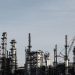 Нефтедобыча в России сократится на 500 тыс. баррелей в сутки