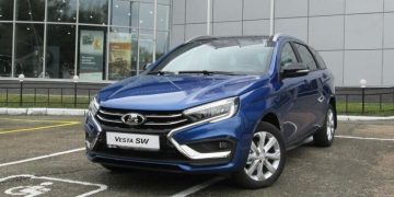 У дилеров АВТОВАЗа иссякли запасы Lada Vesta