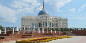 Власти Казахстана объяснили ликвидацию торгового представительства в России