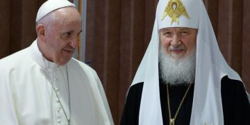 Встреча папы Франциска и патриарха Кирилла не готовится, сообщил митрополит