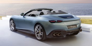 Дебют с мягким верхом: Ferrari Roma Spider