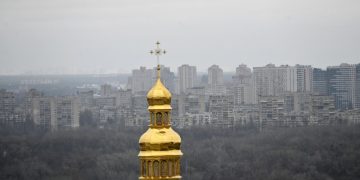 Доступ к пещерам Киево-Печерской лавры открыли после проверок