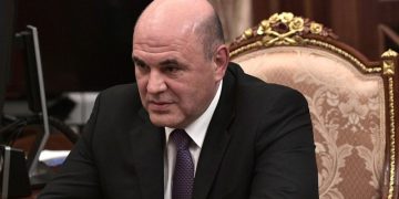 Мишустин подписал постановление о праве россиян за границей получать пенсии
