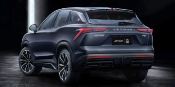 На российский рынок выходят кроссоверы Jetour