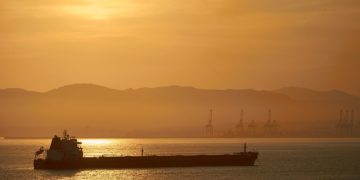 На Западе подсчитали объемы скопившегося дизеля из России в море из-за теплой зимы