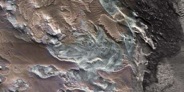 Остатки ледника были обнаружены вблизи экватора Марса