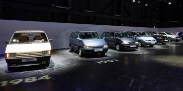 Представлен новый Renault Espace: теперь это кроссовер