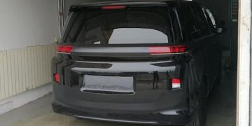 Рассекречен несостоявшийся минивэн Leading Ideal D1 Plus