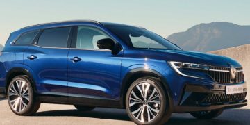 Renault Espace перестал быть минивэном — и превратился в кроссовер