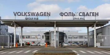 Стало известно, когда состоится сделка по продаже российского завода Volkswagen