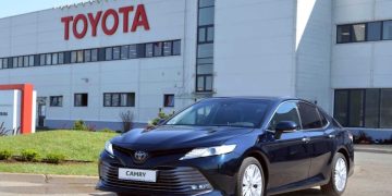 Toyota уступила свой завод по выпуску Camry России