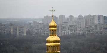 В Кремле прокомментировали ситуацию вокруг Киево-Печерской лавры