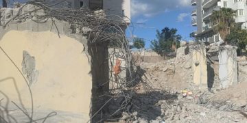 Власти Турции оценили ущерб от февральских землетрясений в 80 млрд долларов