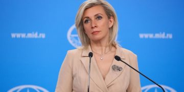 Захарова рассказала, к чему приведет Украину борьба с канонической УПЦ