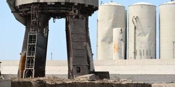 Гигантская ракета Starship серьезно повредила базу  SpaceX  в Техасе