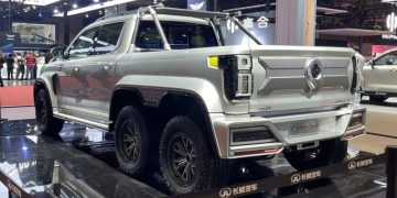 Great Wall в Шанхае: трехосный монстр и обновленный Poer