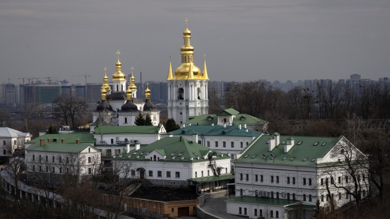 Киево-Печерскую лавру хотят превратить в больницу для военных