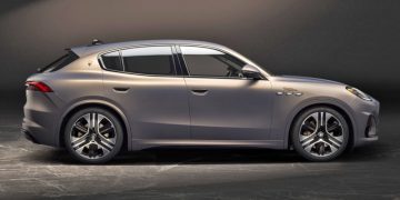 Кроссовер Maserati Grecale Folgore пополнил семейство