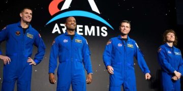 НАСА объявило участников миссии «Артемида II»