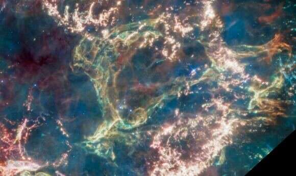Остаток сверхновой Кассиопеи А был рассмотрен JWST