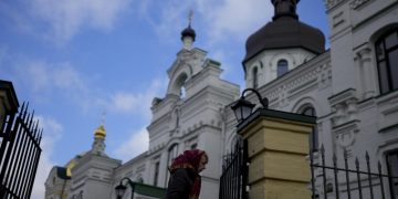 В РПЦ выразили уверенность, что Киево-Печерскую лавру вернут верующим