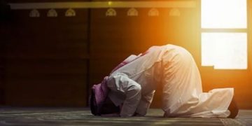 Не пропустите ни одного намаза: как отслеживать время молитвы с помощью сайта raspisanienamaza.su