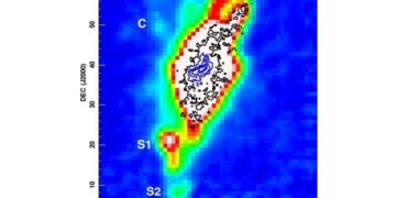 Длинные приливные хвосты обнаружены у пары галактик Arp 269