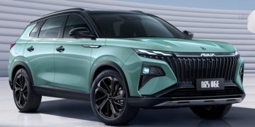 Dongfeng привезёт в Россию ещё 5 моделей до конца 2024 года (не Forthing). Будет сборка – не «Моторинвест»