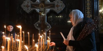 Писатель Таксюр назвал гонения на РПЦ самым тяжелым шагом киевских властей