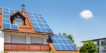Солнечная энергия: как выбрать солнечные панели для частного дома