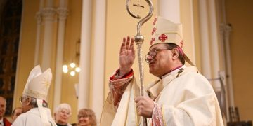 Архиепископ Пецци: в России около миллиона крещеных католиков