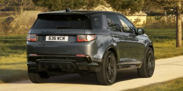 Обновленный Discovery Sport: другой салон и сокращенная гамма