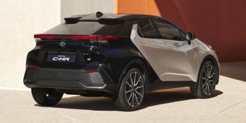 Представлен кроссовер Toyota C-HR второго поколения