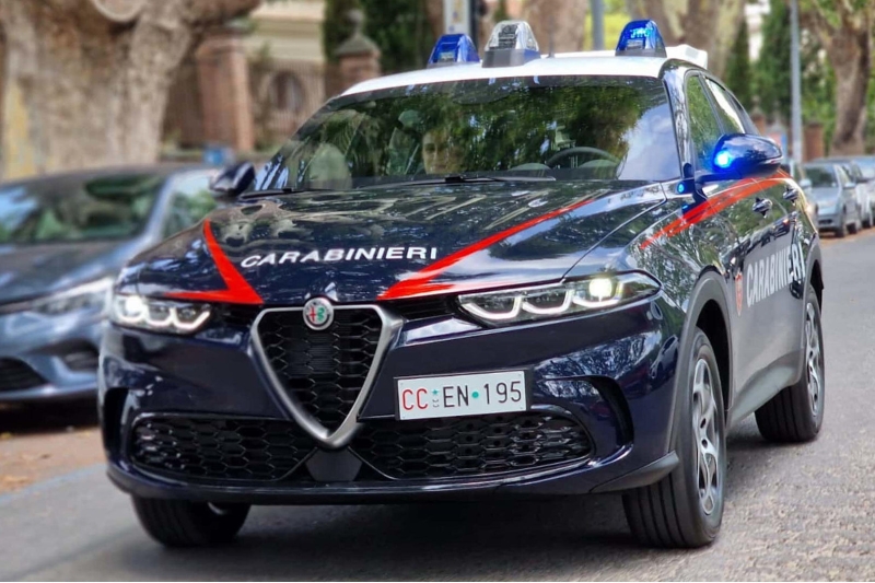 В Италии полицию решили пересадить на стильные кроссоверы Alfa Romeo