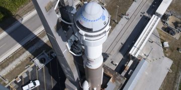 Запуск капсулы Starliner Boeing снова отложен из-за технических неполадок