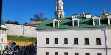 Адвокат Киево-Печерской лавры назвал абсурдным заявление суда