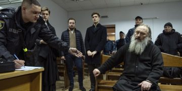 Глава УПЦ назвал недоразумением арест настоятеля Киево-Печерской лавры