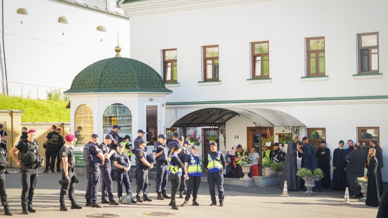 Профессор спрогнозировал судьбу драгоценностей из Киево-Печерской лавры